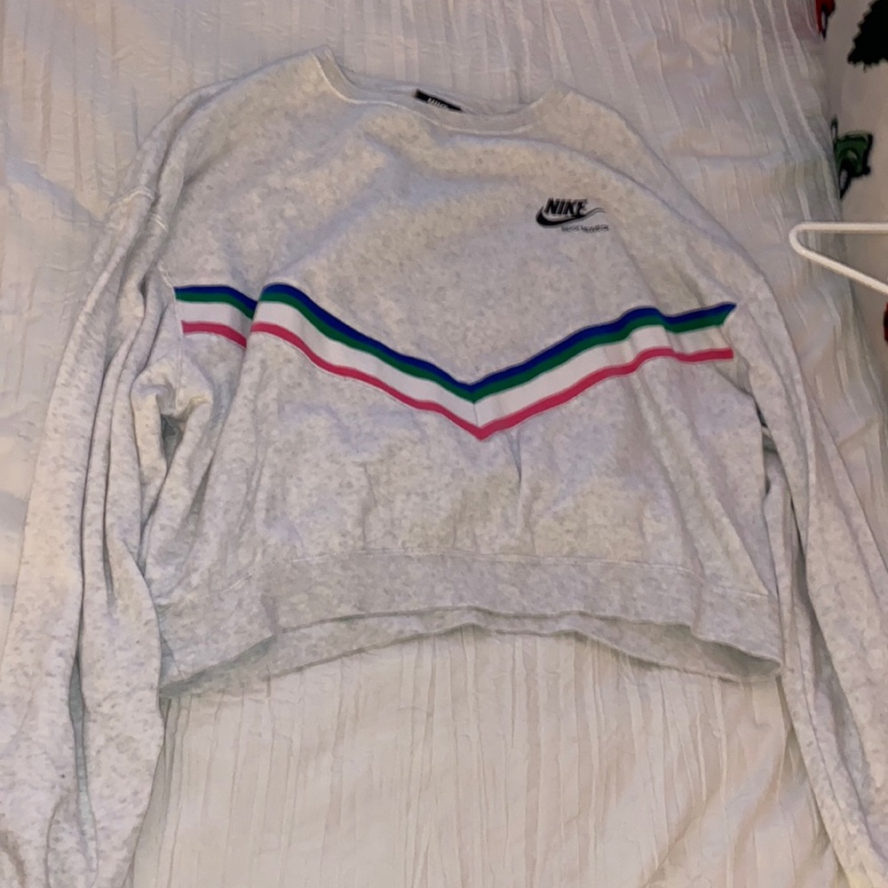 grey vintage nike crewneck